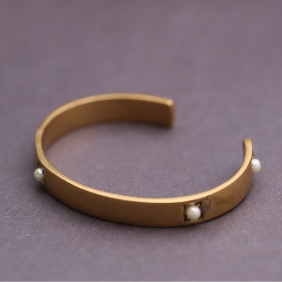 Marc by Marc Jacobs Dotted Faux Pearl Cuff Bracelet - Picture 5 of 6